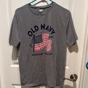 Old Navy Gray American Tradition Tee